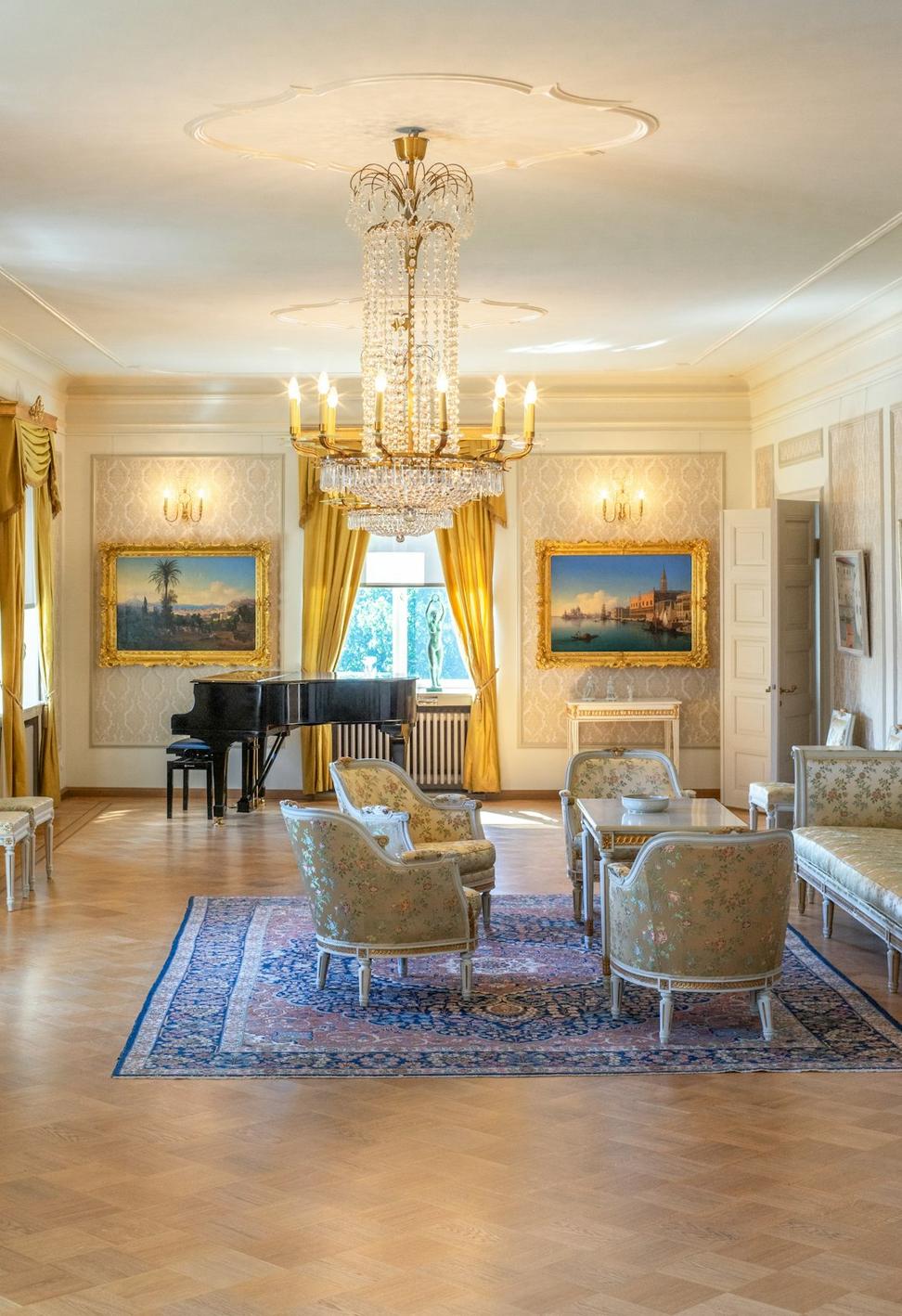 Penthouse Presidential Suite